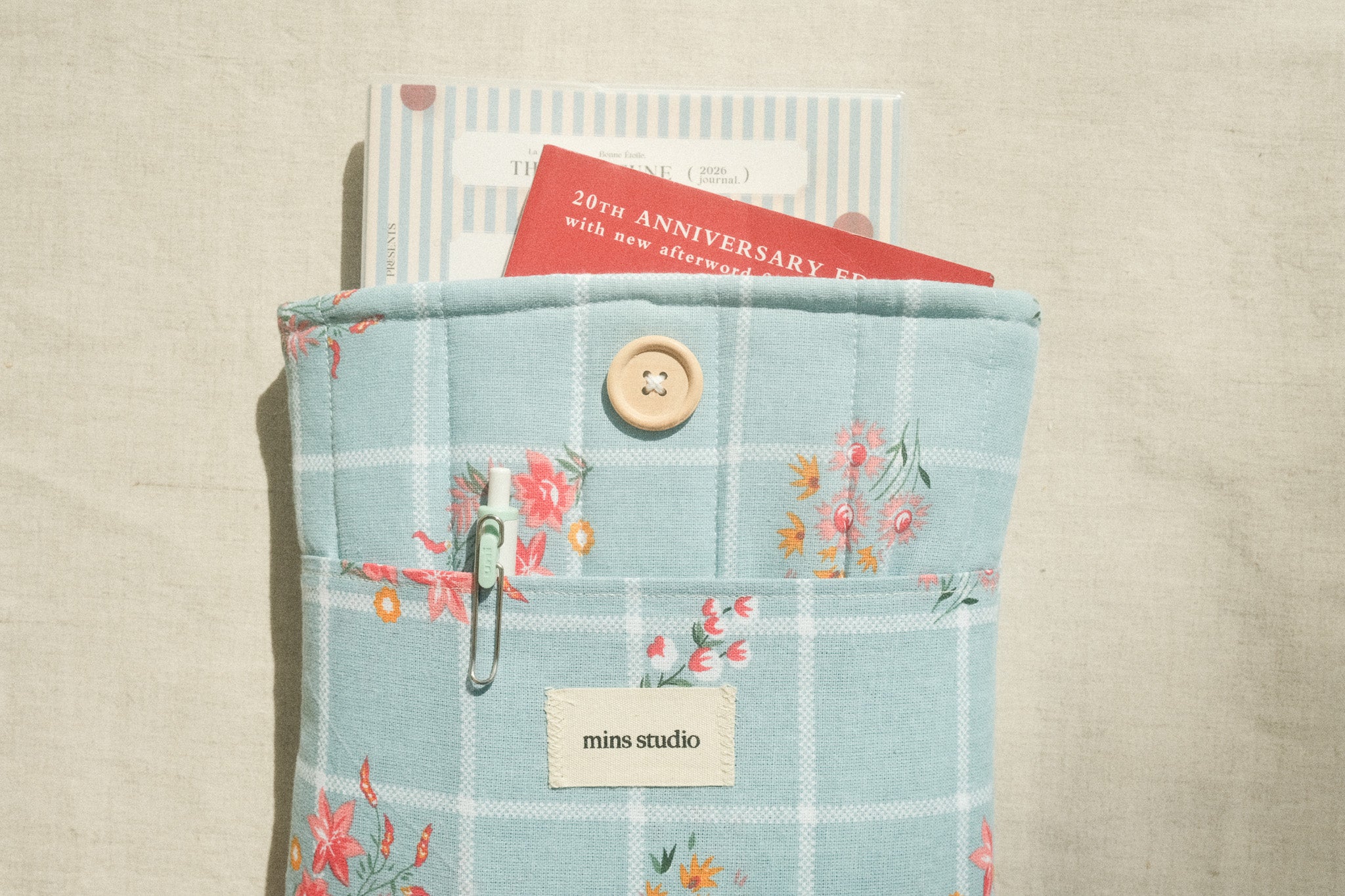 Bluebell Book Sleeve - 02