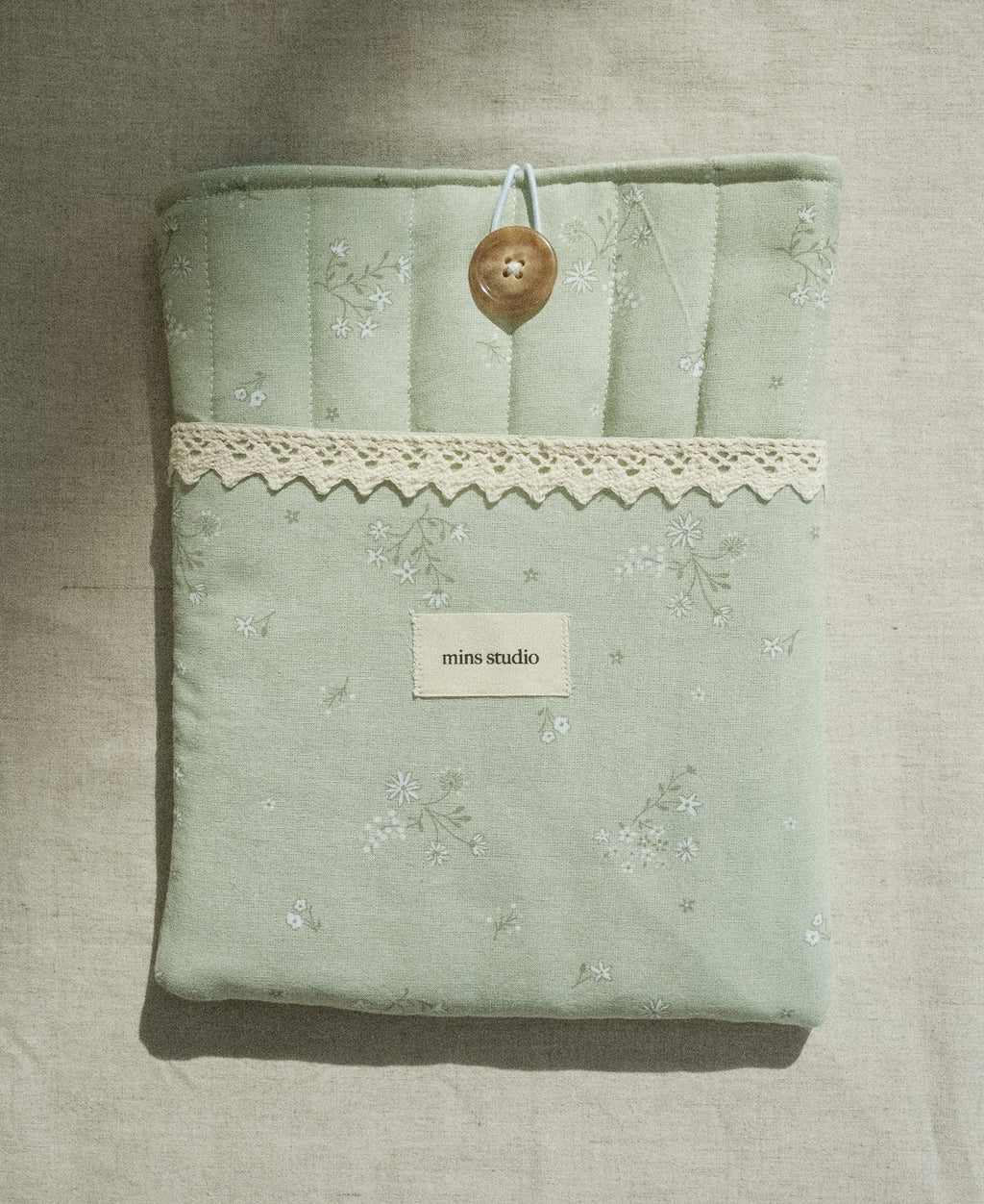 Sage book sleeve