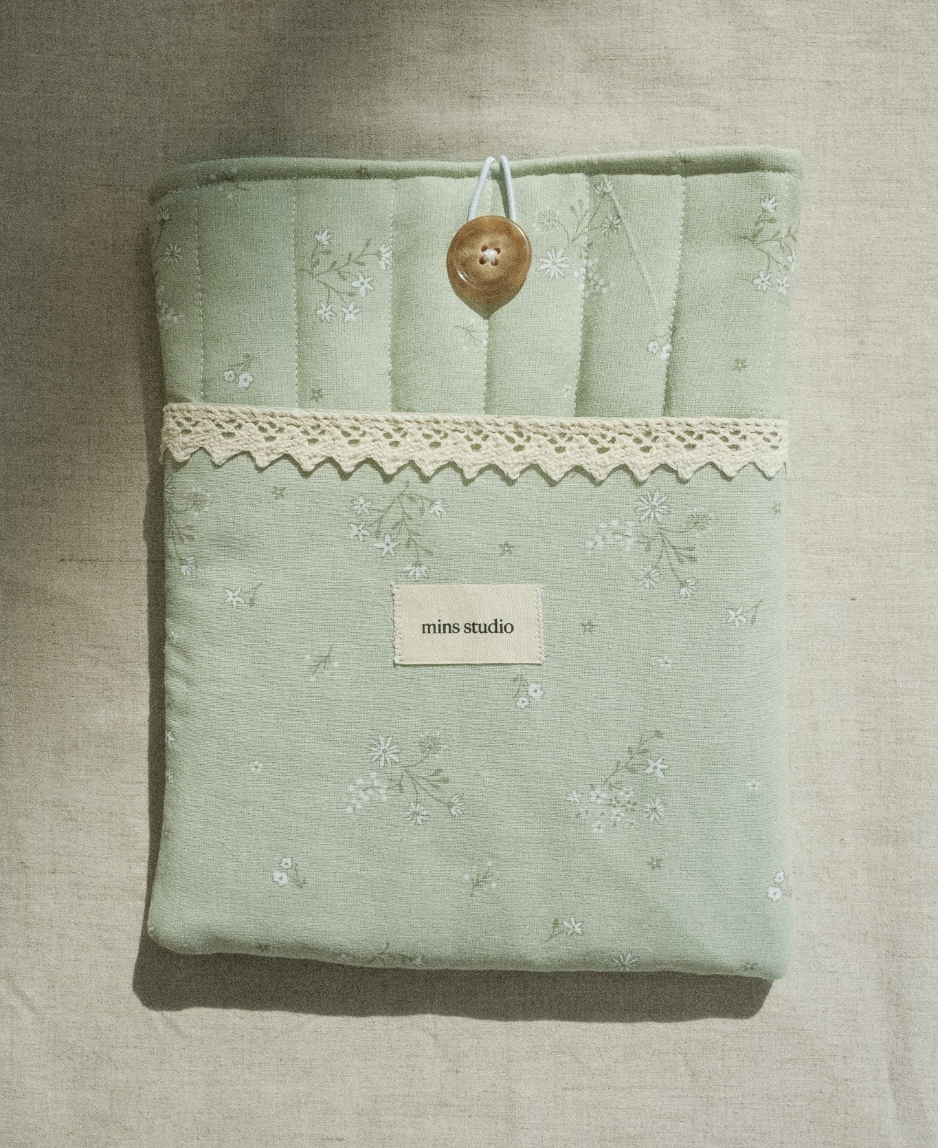 Sage book sleeve