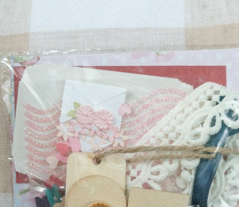Nostalgia Scrap and Journaling Kit - 22